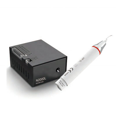 Wechselstrom 24V 50Hz zahnmedizinisches ultra Sonic Scaler Handpiece For Teeth Weiß werden